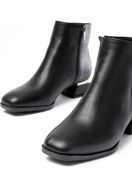 RM-500 Siyah Topuklu Fermuarlı Günlük Kadın Bot indirimleri