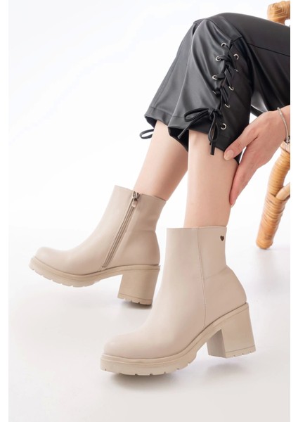 767-3020 Bej Fermuarlı Kalın Topuklu Günlük Kadın Bot fiyatları