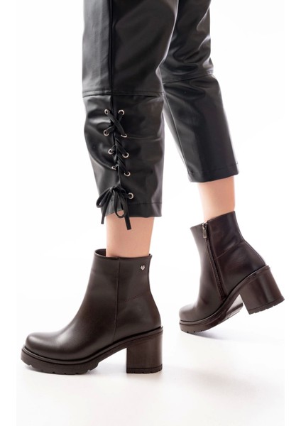 767-3020 Kahverengi Fermuarlı Kalın Topuklu Günlük Kadın Bot fiyatları