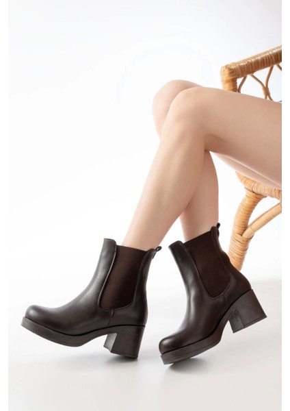 5109-3056 Kahverengi Lastikli Kalın Topuklu Günlük Kadın Bot fiyatları