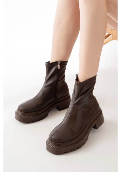 236-2011 Kahve Streç Fermuarlı Günlük Kadın Bot