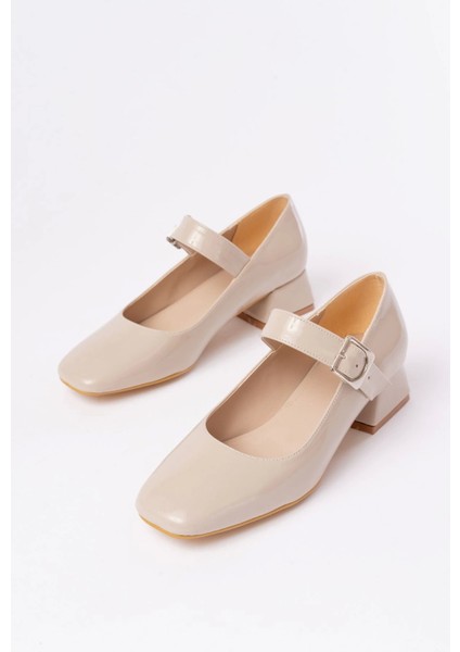 ST-006 Bej Rugan Günlük 4 cm Topuklu Bayan Ayakkabı modelleri