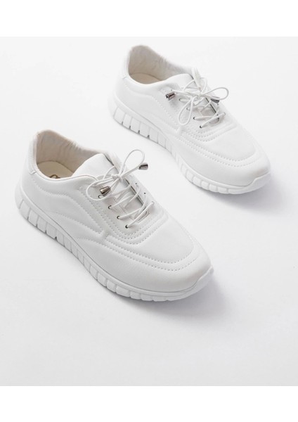 K-504 Beyaz Bağcıklı Desenli Günlük Spor Ayakkabı indirimleri