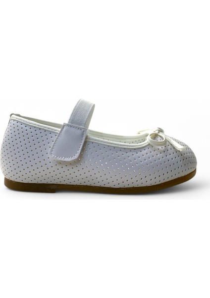 822 Kız Çocuk Okul Öncesi Babet