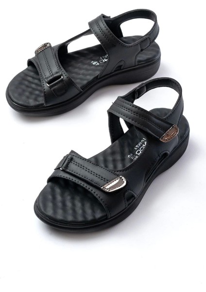 DM-363 Siyah Baret Cırtlı Dikişli Günlük Kadın Sandalet modelleri