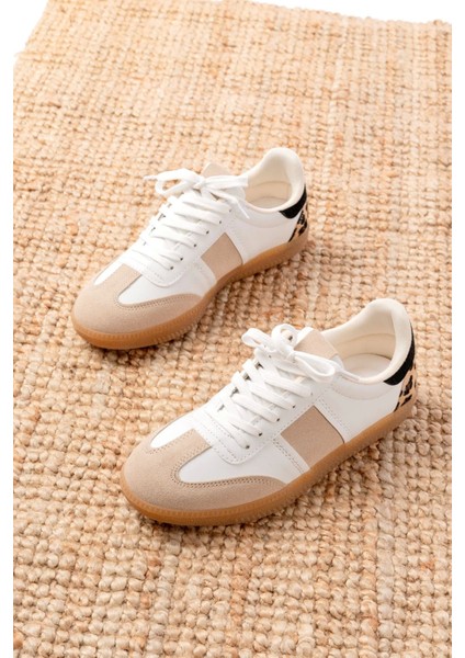 M-6006 Beyaz Garni Leopar Desenli Bağcıklı Termo Taban Günlük Kadın Spor fiyatları