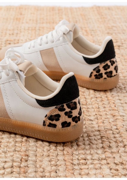 M-6006 Beyaz Garni Leopar Desenli Bağcıklı Termo Taban Günlük Kadın Spor fırsatları