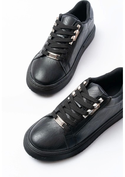 P-910 Siyah Bağcıklı Taban Dikişli Günlük Kadın Spor fırsatları