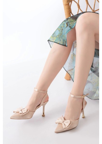 İNF-4505 Bej Saten Günlük Arkası Açık Kurdele Detaylı Topuklu Bayan Ayakkabı