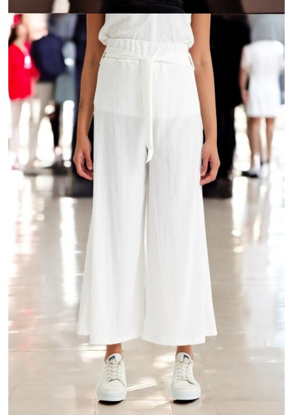 Yazlık Kemerli Şavar Pantolon fırsatları