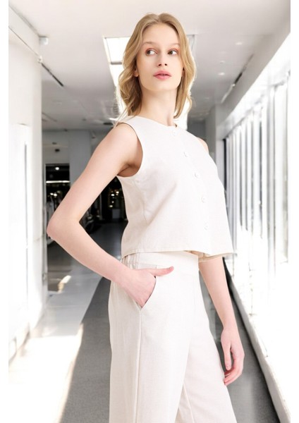 Yazlık Sırt Detaylı Kolsuz Rahat Keten Takım