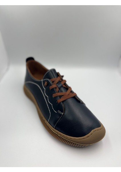 Kundura Özel Taban Deri Günlük Bayan Ayakkabı