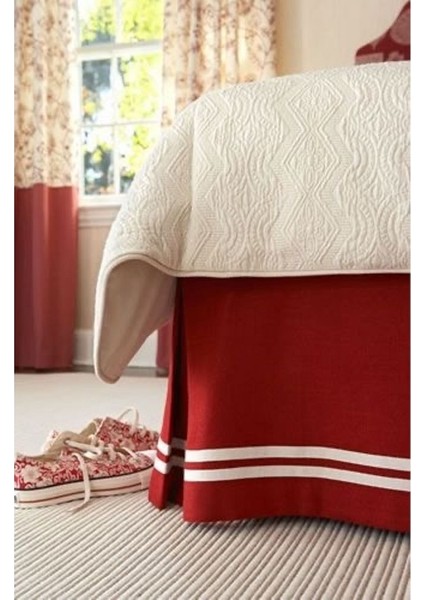 Kırmızı Beyaz Yırtmaçlı Baza Eteği