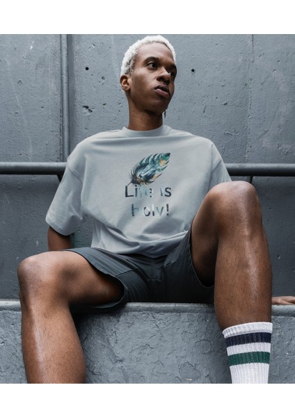 Life Is Holy Baskılı Oversize Erkek Tişört – Kutsal Yaşam Tasarımı fiyatları