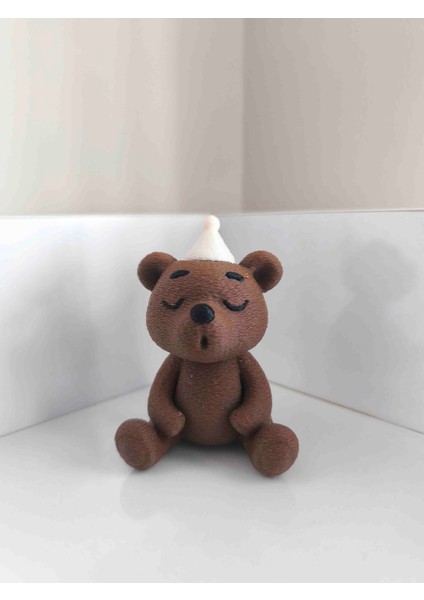 Şapkalı Mum Üfleyen Ayıcık 10CM Figürü
