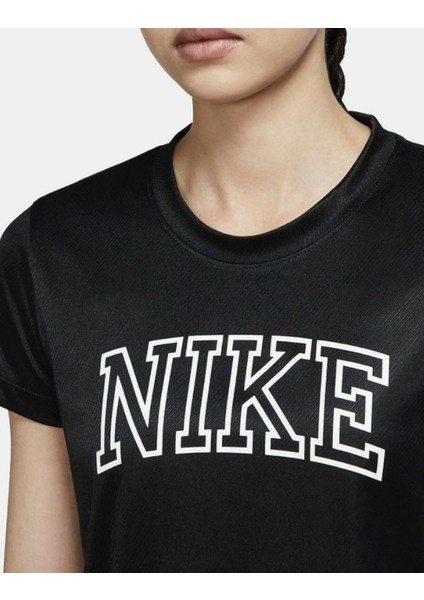 Dri-Fit Swoosh Graphic Kadın Siyah T-Shirt fiyatları