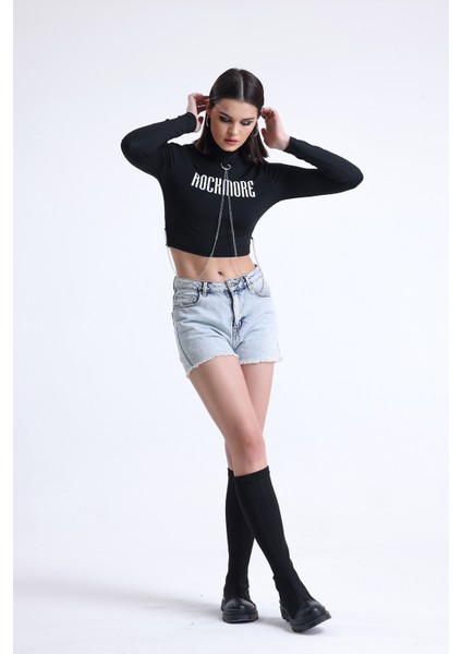 Kadın Trend Alaçatı Stili Rockmore Baskılı Zincir Detay Beyaz Crop Bluz indirimleri