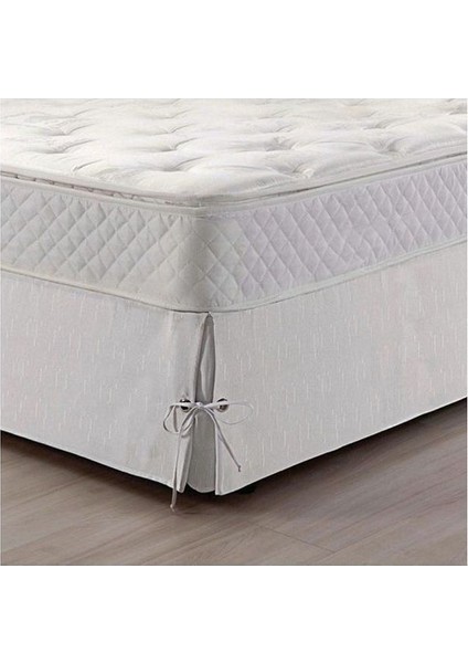 Beyaz Renk Yırtmaçlı, Kuş Gözü ile Kordonlu Baza Etekleri