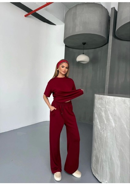 Osy Modal Yumuşak Dokulu Kumaş Kısa Kollu Bluz Rahat Pantalon Ikili Takım- Bordo