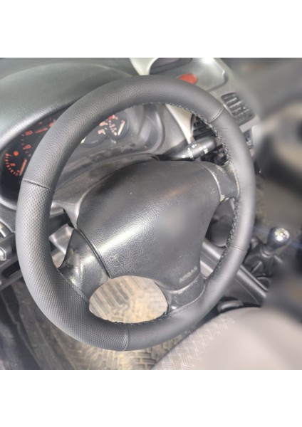 Dikişli Direksiyon Kılıfı Siyah Deri Noktalı Deri Siyah Dikişli Peugeot 206 Için