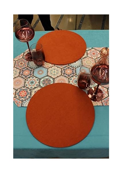 Renk Kare Desenli Dijital Baskılı Runner Amerikan Servis 40 x 150 cm modelleri