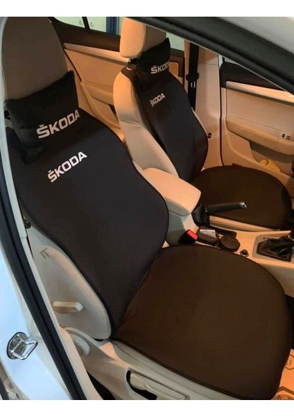 Skoda Nakışlı Ön Ikili Oto Koltuk Minderi 2 Adet Boyun Yastığı 2 Adet Kemer Pedi Siyah