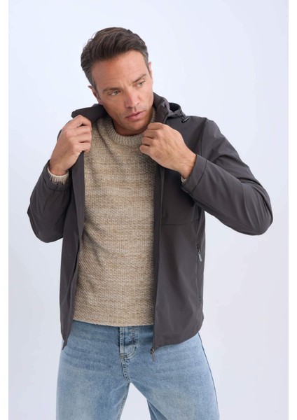 Slim Fit Dar Kesim Kapüşonlu Astarlı Fermuarlı Cepli Mevsimlik Mont D7451AX25SP fırsatları