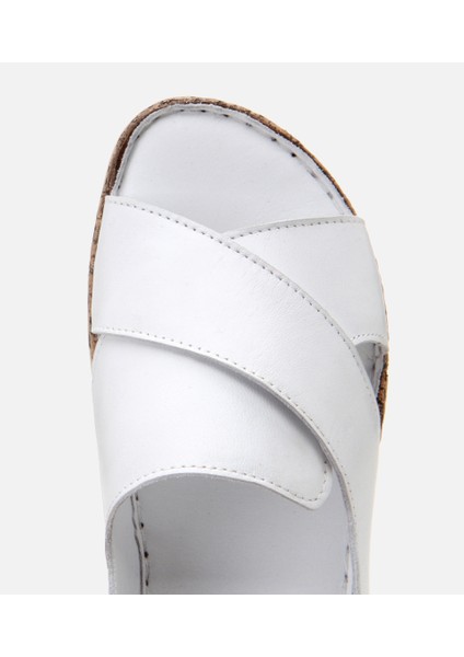 01SAH306830A750 KADIN Deri Kırmızı Ayarlanabilir Comfort Sandalet