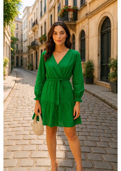 Miracotton Kadın Fırsat Ürünü Kruvaze Yaka Güpürlü Mini Elbise