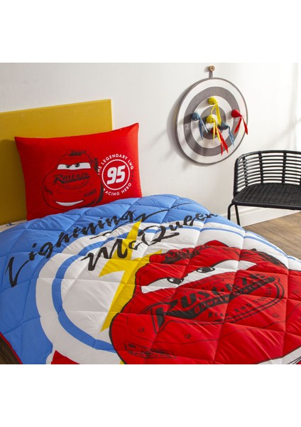 Lisanslı Disney Cars Mcqueen Tek Kişilik Pamuk Yorgan Seti fiyatları