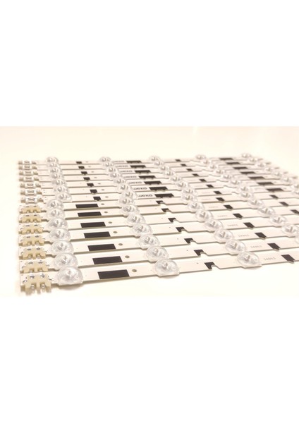 UE40F6150 UE40F6650 LED Bar Takım