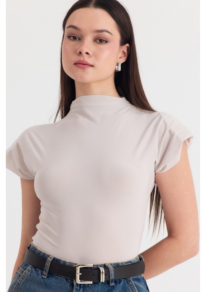 Bej Vatkalı Dik Yaka Drapeli Bluz 13185 fiyatları