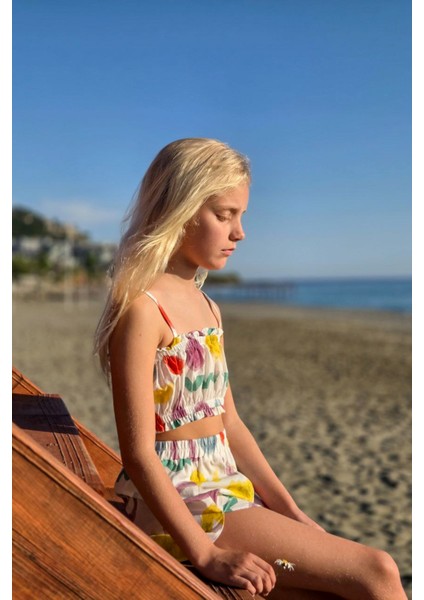 Nora Desenli Kız Çocuk Crop Top fırsatları