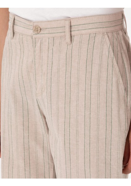 Erkek Haki Slim Fit Keten Karışımlı Çizgili Dokuma Şort 50301806-VR027