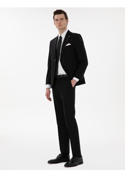 Erkek Siyah Slim Fit Çizgili Yün Takım Elbise 50302430-VR046
