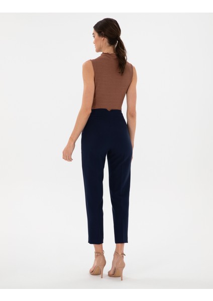 Kadın Lacivert Carrot Fit Kumaş Pantolon 50299833-VR033