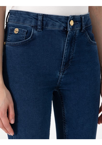 Kadın Lacivert Jean Pantolon 50301258-VR033