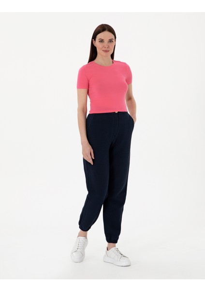 Kadın Pembe Regular Fit Crop Tişört 50306945-VR041