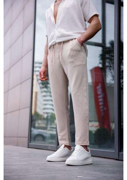 Erkek Bej Renk Likralı Kumaş Jogger Pantolon