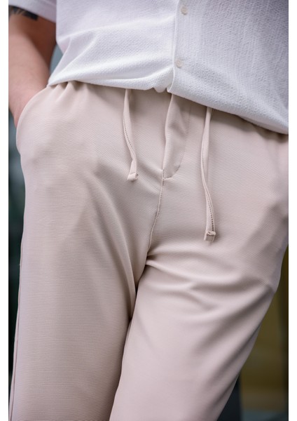 Erkek Bej Renk Likralı Kumaş Jogger Pantolon