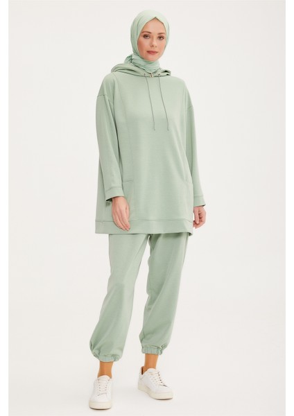 Üst Bedeni Kuplu ve Dikiş Detaylı Pantolonlu Takım 22K6514 Çağla