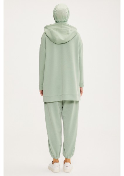 Üst Bedeni Kuplu ve Dikiş Detaylı Pantolonlu Takım 22K6514 Çağla indirimleri