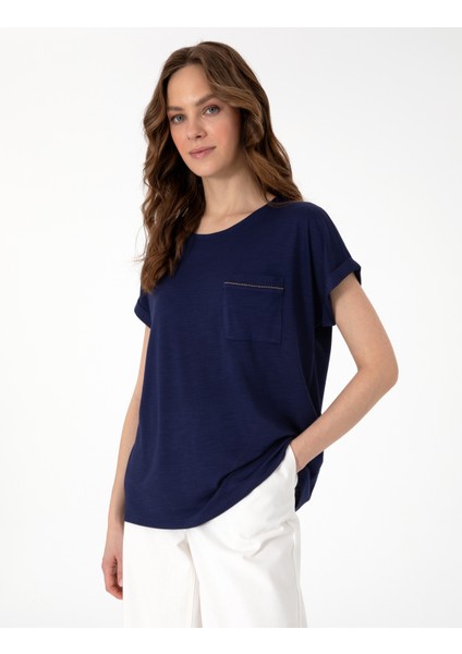 Kadın Lacivert Regular Fit Tişört 50301440-VR033