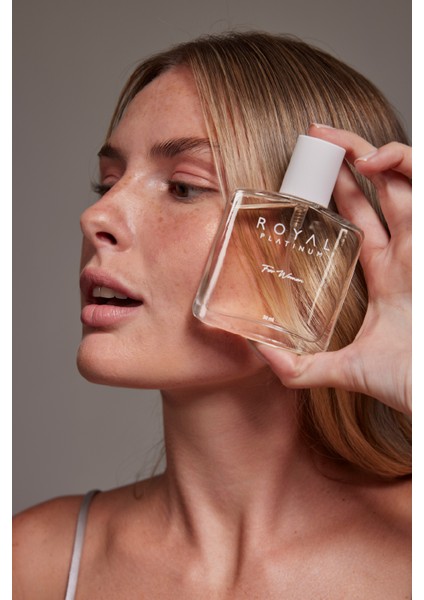 W117 50 ml Kadın Parfümü Aromatik Koku ile Gündüz ve Gece Kullanımına Uygun indirimleri