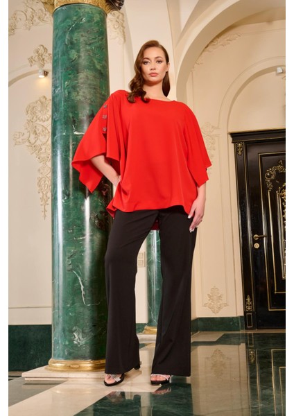 Büyük Beden Kolları Taş Aksesuar Detaylı Bluz fiyatları