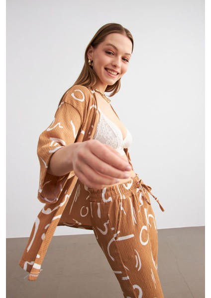 Kadın Camel Desenli Kimono Gömlek Pantolon Takım