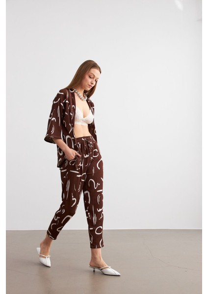 Kadın Kahverengi Desenli Kimono Gömlek Pantolon Takım