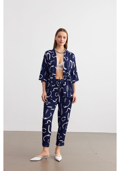 Kadın Lacivert Desenli Kimono Gömlek Pantolon Takım
