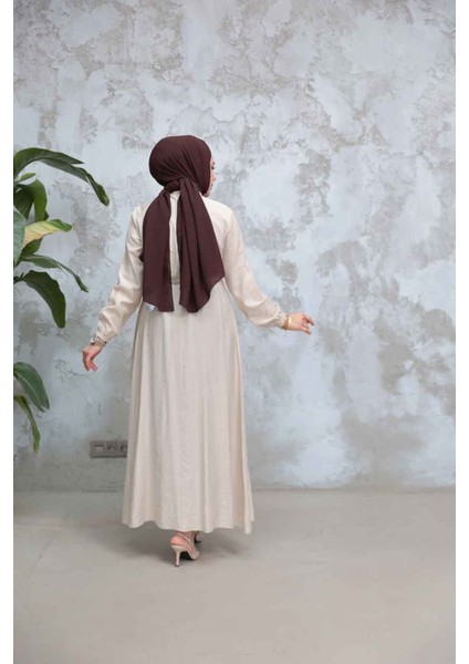 Düğmeli Bej Tesettür Elbise 17131BEJ fırsatları