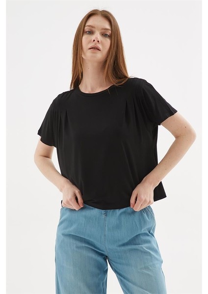 Dökümlü Viskon Crop Bluz Siyah